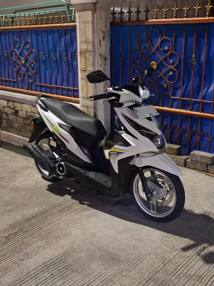 HONDA BEAT 2019 PUTIH