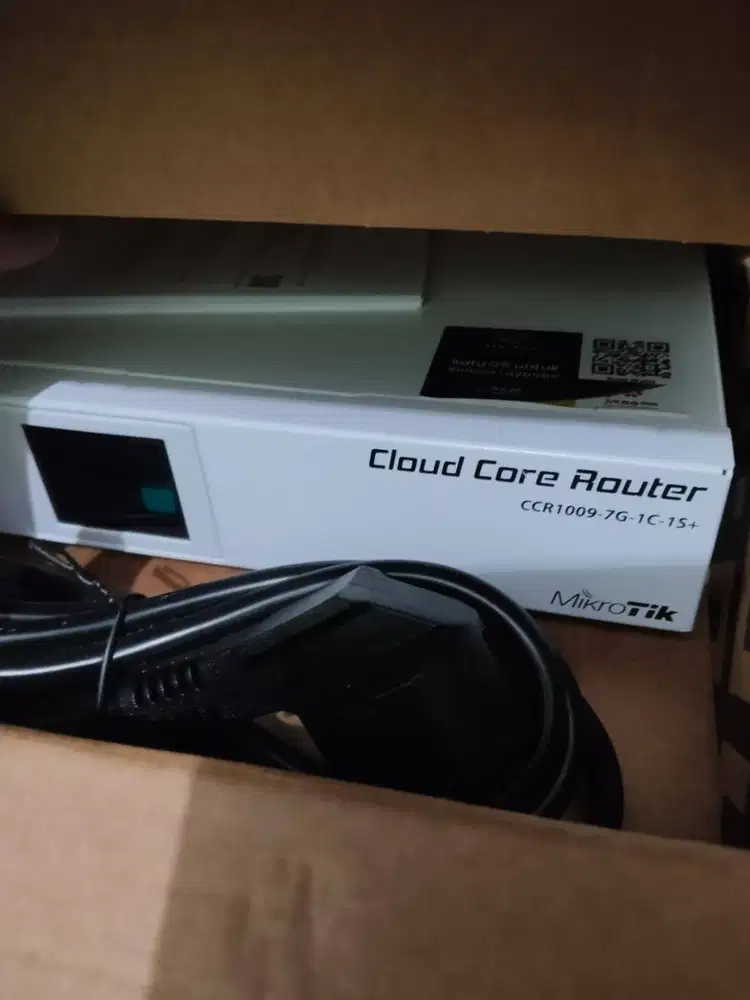 MikroTik CCR 1009 7G 1C 1S+ / Mikrotik CCR 1009 / ccr 1009 7g 1c 1s+