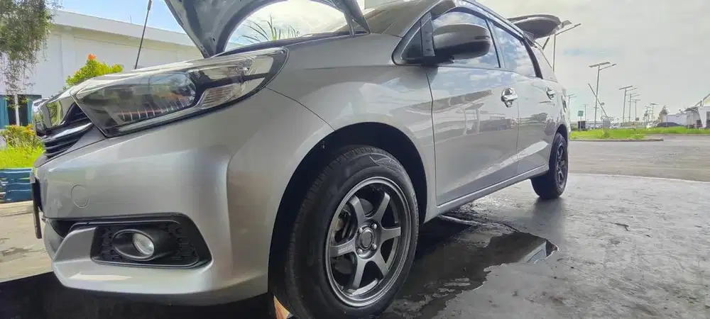 Dijual Mobil Bekas Pakai Pribadi
