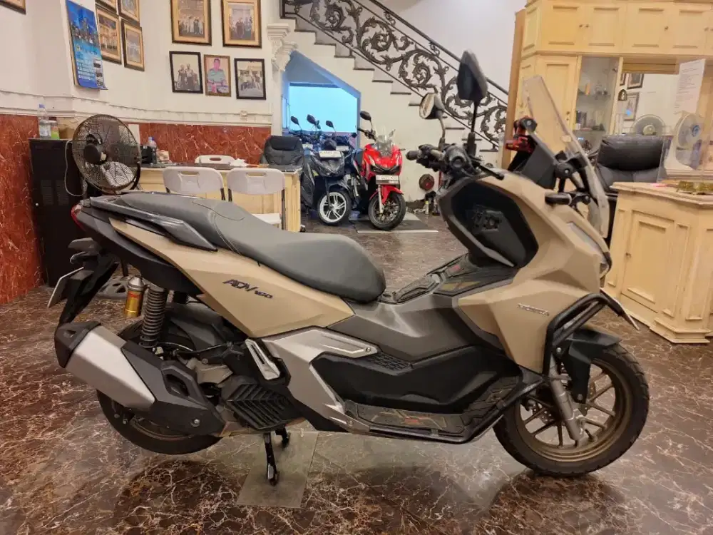 HUB CE KOM DP PROMO ADV 160 ABS 2024 PROSES DI BANTU SAMPE ACC