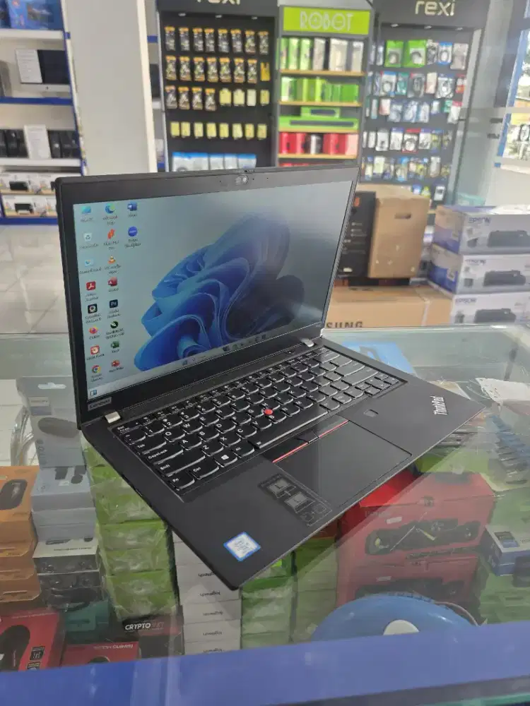 LAPTOP LENOVO I5 GEN8 RAM 8GB SSD 256GB