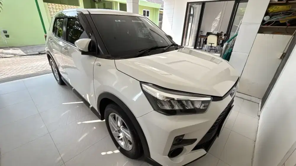 Toyota Raize 1.2 G AT 2023 putih tangan 1