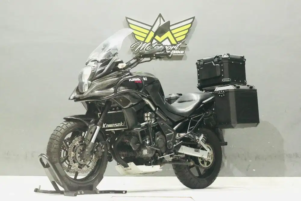 Kawasaki versys 650 ABS mulus BMW GS310 CB500X V-Stroum