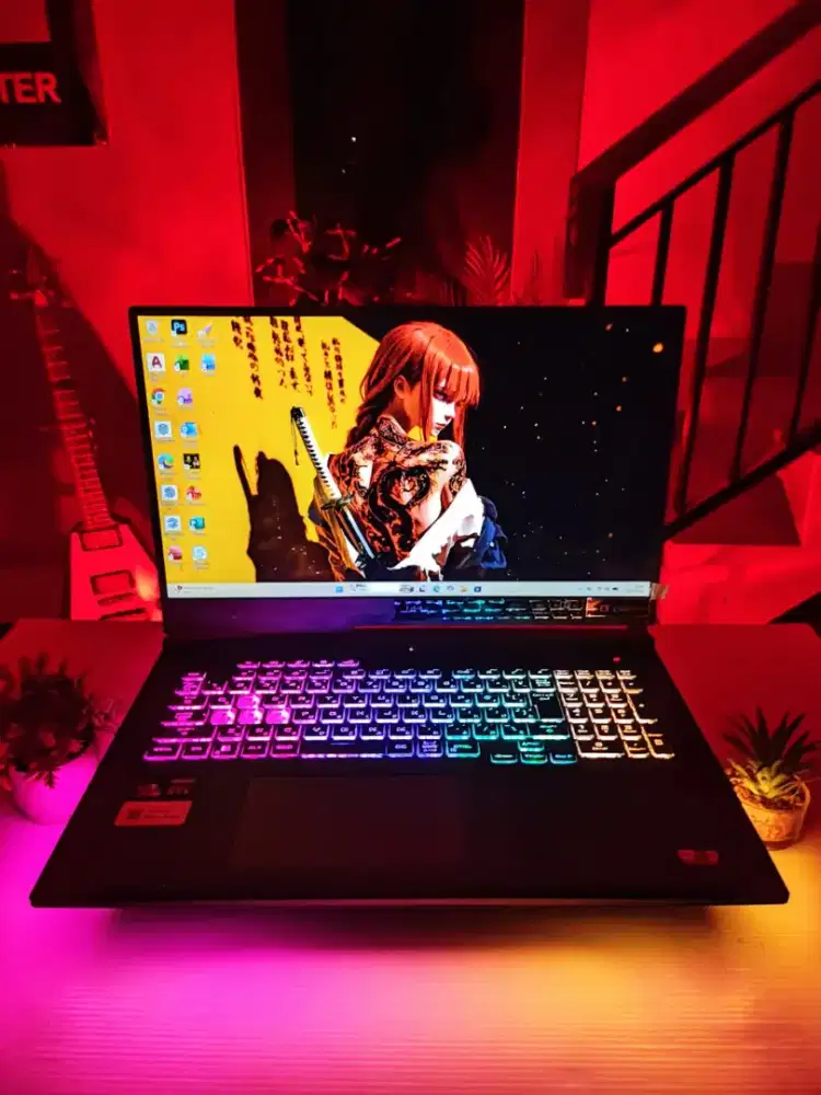 ASUS ROG Strix G713ICE-329 RTX (Fullset Box)