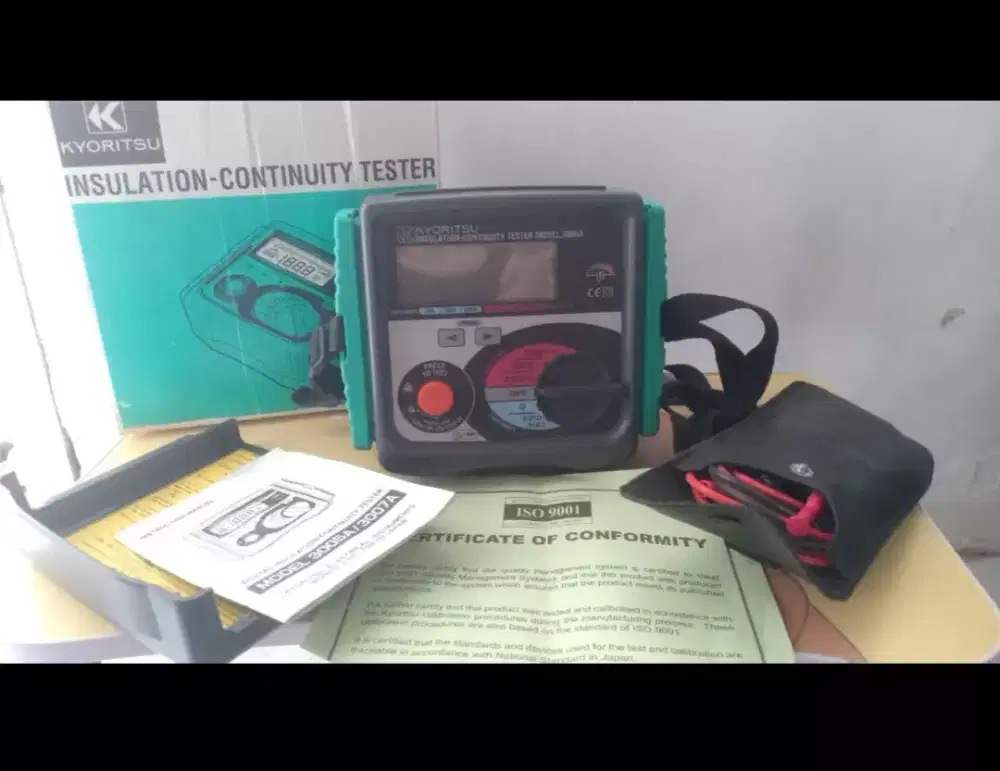 KYORITSU MODEL 3005A 
INSULATION-CONTINUTY TESTER