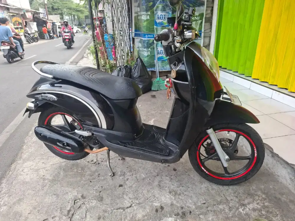 HONDA SCOOPY CW 2011 PAJAK PANJANG