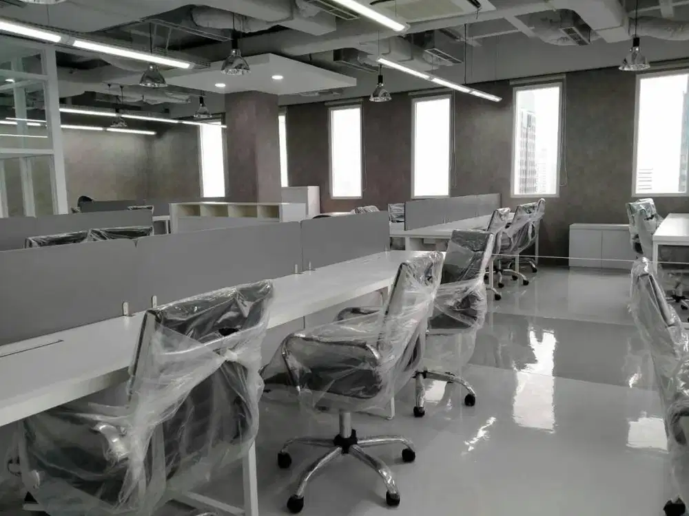 Cat epoxy lantai