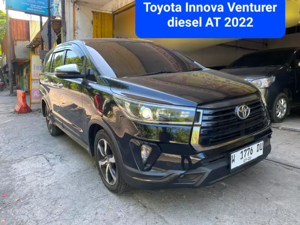 Toyota Innova Venturer diesel Automatic matic 2022