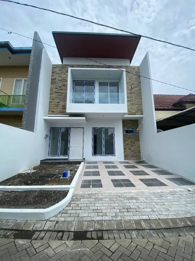 BUKIT PALMA, 2 Lantai Baru Gress, Modern, Luas dan Siap Huni -DT