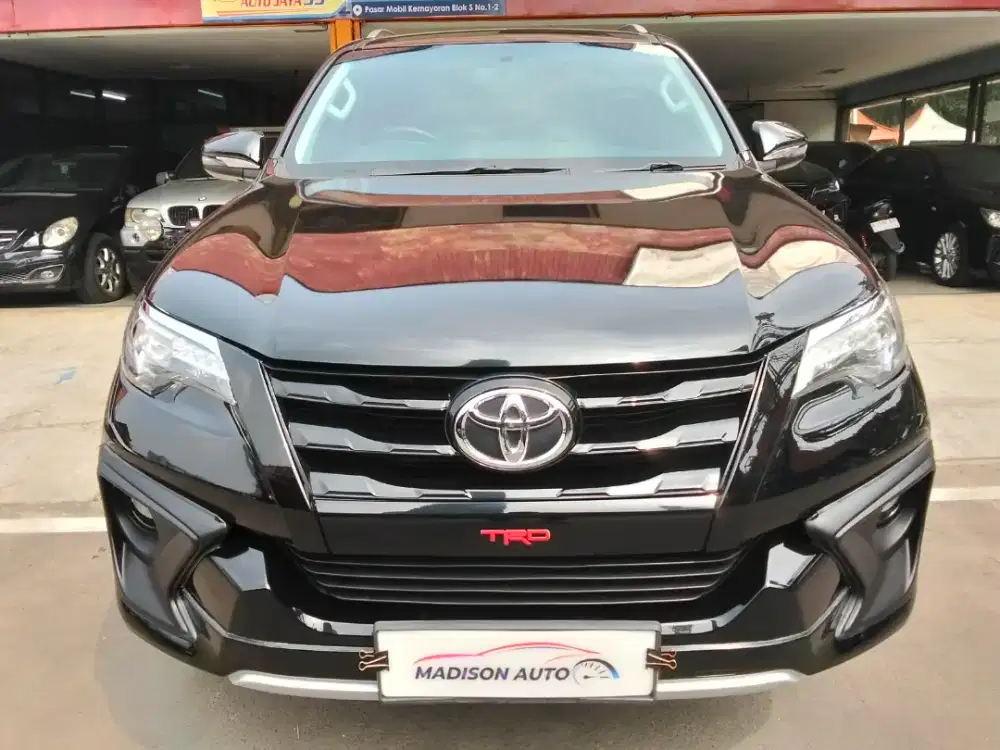 Fortuner VRZ TRD AT 2017