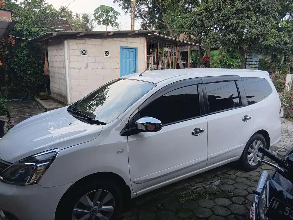 Nissan Grand livina 2014 Bensin