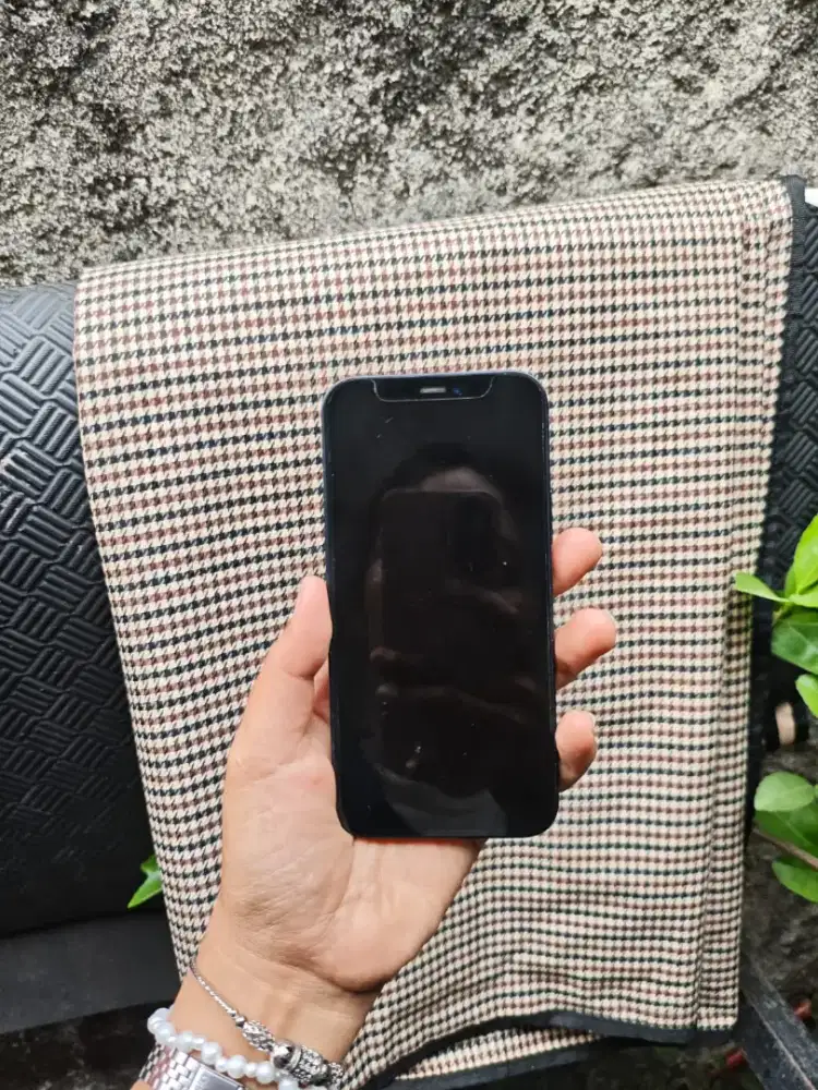 Jual Murah iPhone 12 128GB BU