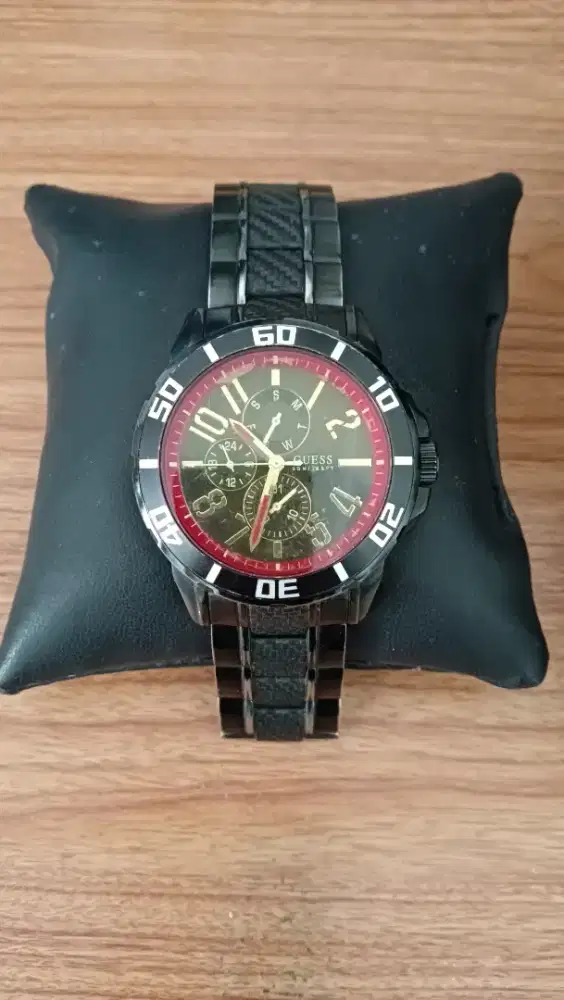 JAM TANGAN PRIA GUESS ORIGINAL MINERAL QUARTZ