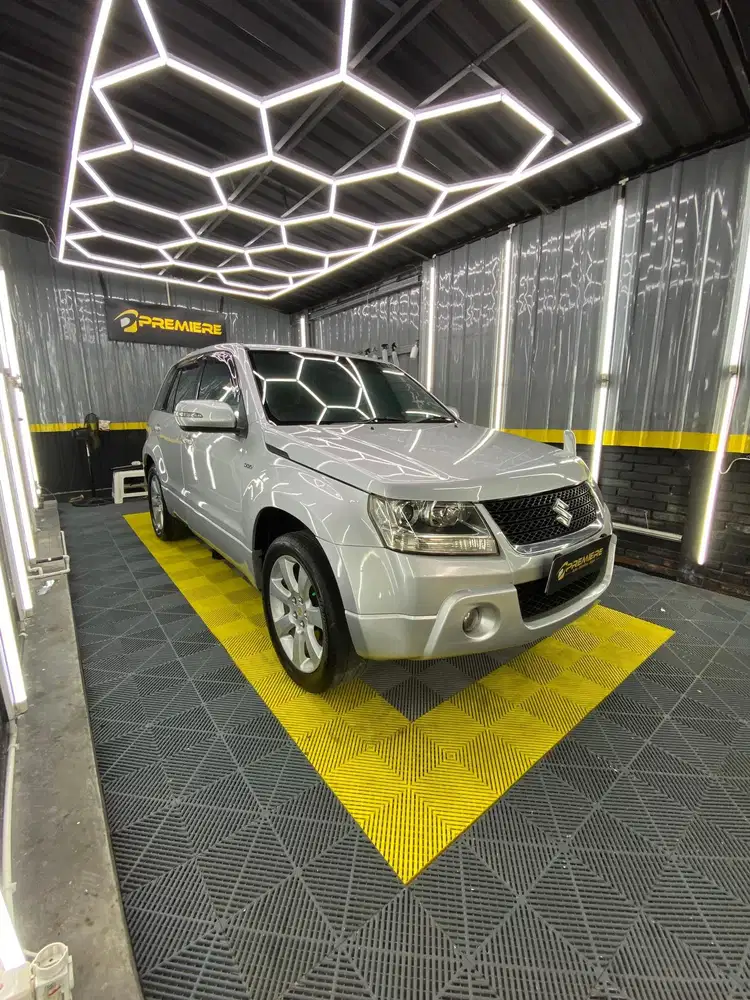 Suzuki Grand vitara 2.4 2010