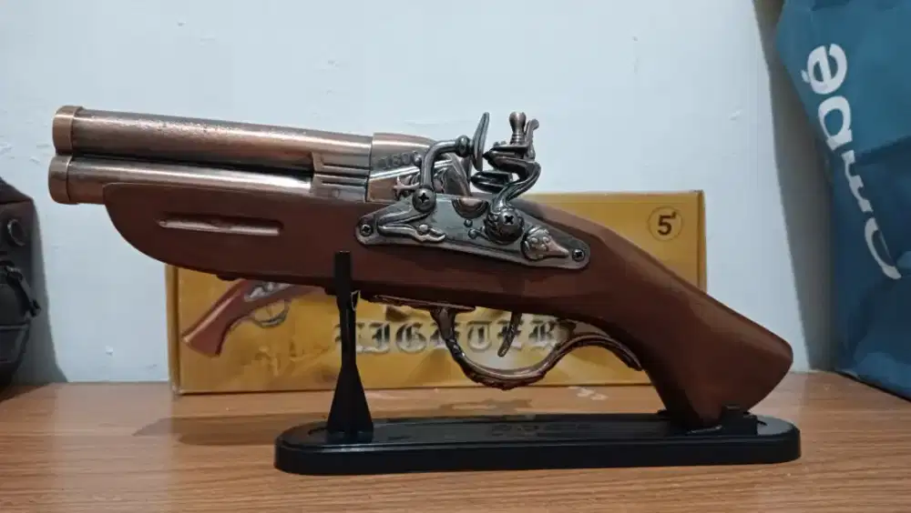 PISTOL KOREK PAJANGAN
