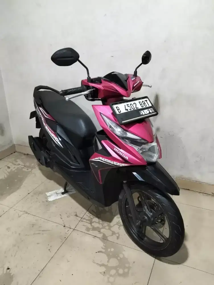 Honda Beat magenta 2018