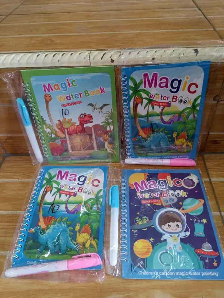 mainan anak magic book water