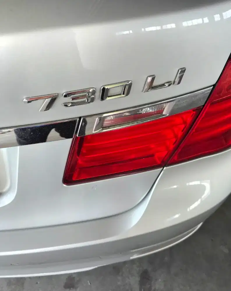Bmw 730li istimewa km sdkt jual cepat