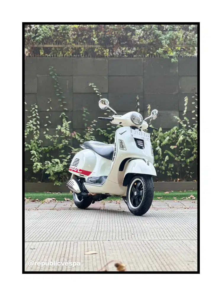 TERMURAH PIAGGIO VESPA GTS 150 3V TAHUN 2014 WARNA MONTE BIANCO
