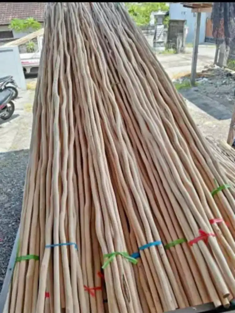 Kayu dolken kupas ampelas halus,untuk atap dan pagar