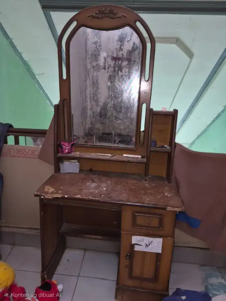 Meja rias kayu jati
