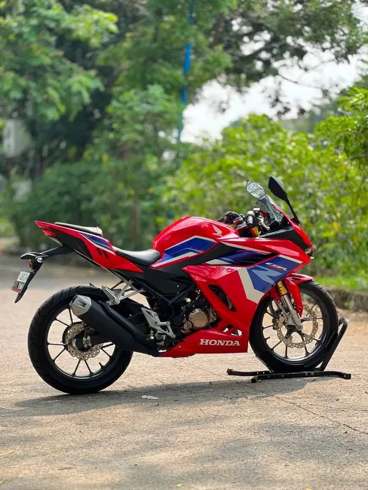 KM 3K AJA! HONDA NEW CBR 150R TRICOLOR 2023 PAJAK PANJANG NO MINUS