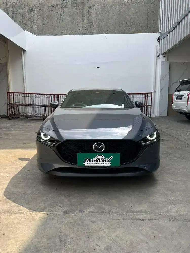 Mazda HB 3 2.0 Matic
