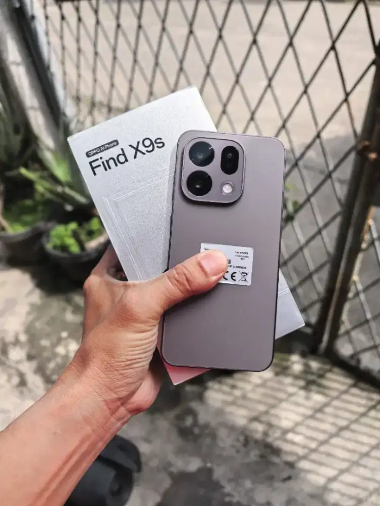 Oppo Find X9s 5G Hasselblad 12/256 Garansi Resmi Juni 2027