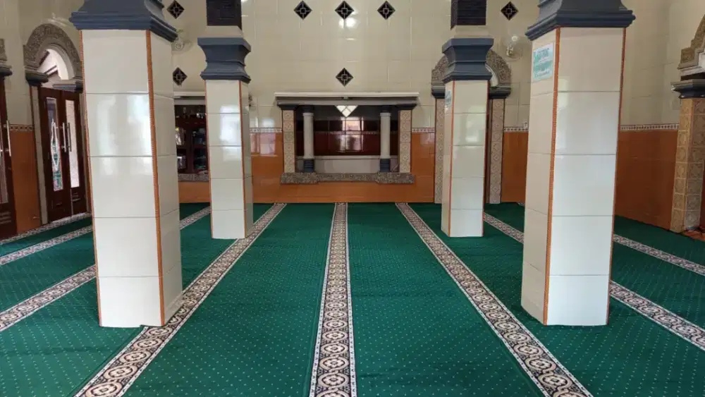 Karpet Masjid Ekonomis - Aladdin Palace 5mm Gratis Pasang