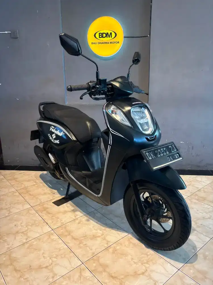 Honda Genio 2022 cash. Bali dharma .motor