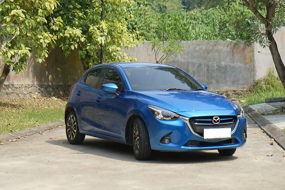 MAZDA 2 SKYACTIV R AT 2014 **Dynamic Mica Blue (RARE) KM RENDAH**