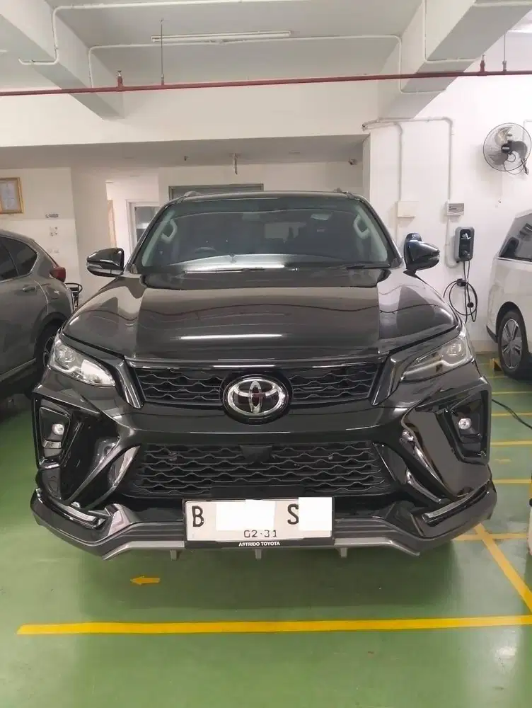 FORTUNER 2.8 VRZ GR TSS 4X2 A/T 31 TAHUN 2026
