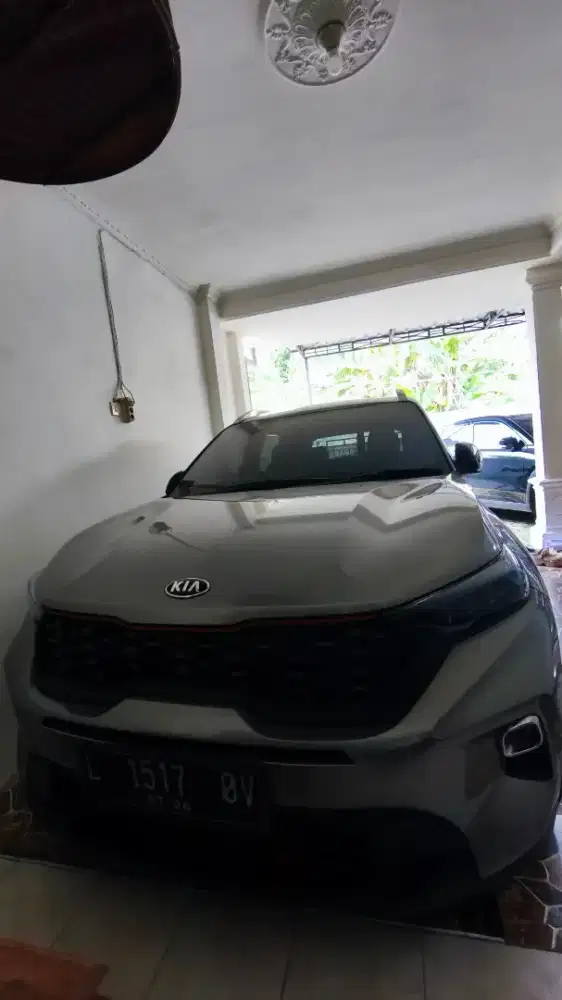 Kia Sonet Premiere AT 2021