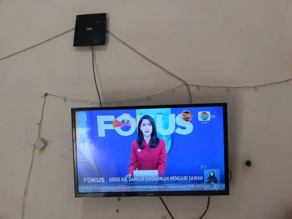 Samsung Smart tv 32inch No minus