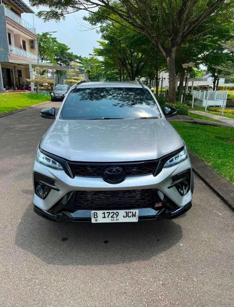 FORTUNER VRZ 2.4 2017 UP LEGENDER CAPTAIN SEAR