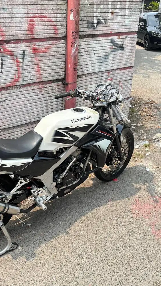 Ninja R 2012 asli putih