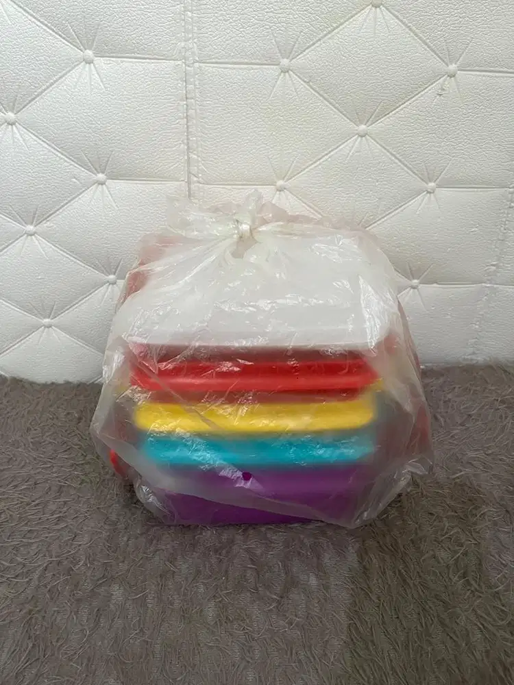 Tupperware carry all set