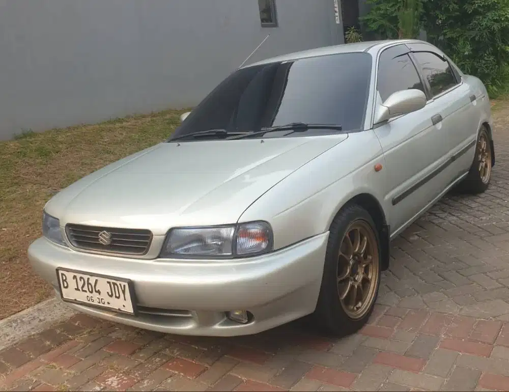 Suzuki Baleno 1997 Manual - Pajak Kaleng 4 Tahun - Bonus 2 Set Velg