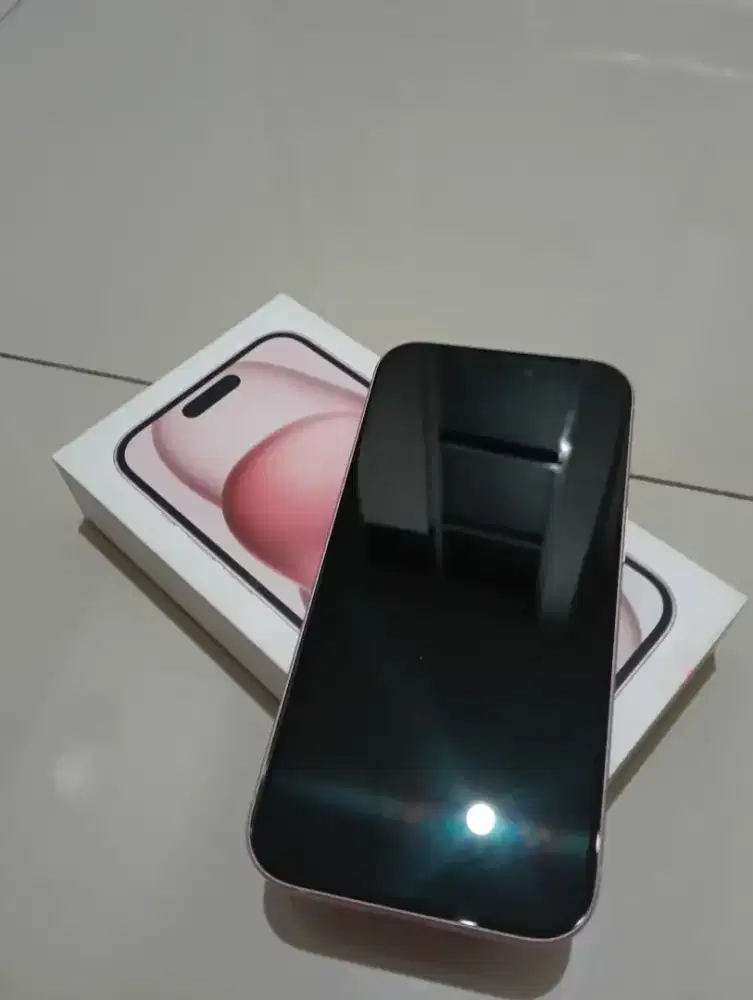 Dijual iphone 15 pink 128Gb. ibox