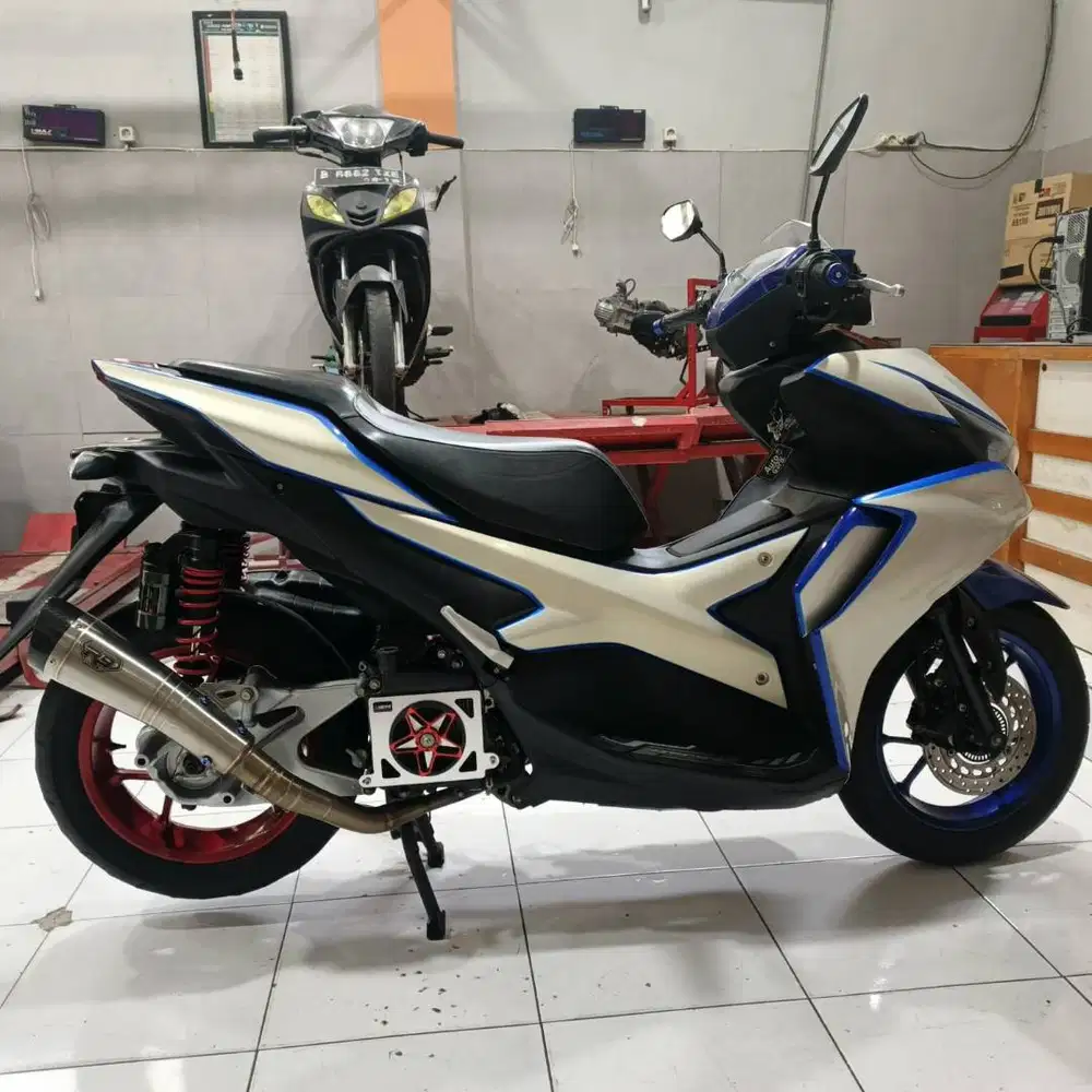 YAMAHA AEROX 2024