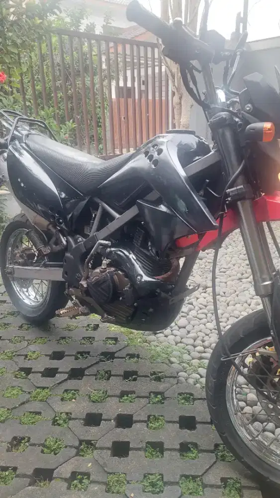 Kawasaki klx dtracker 150