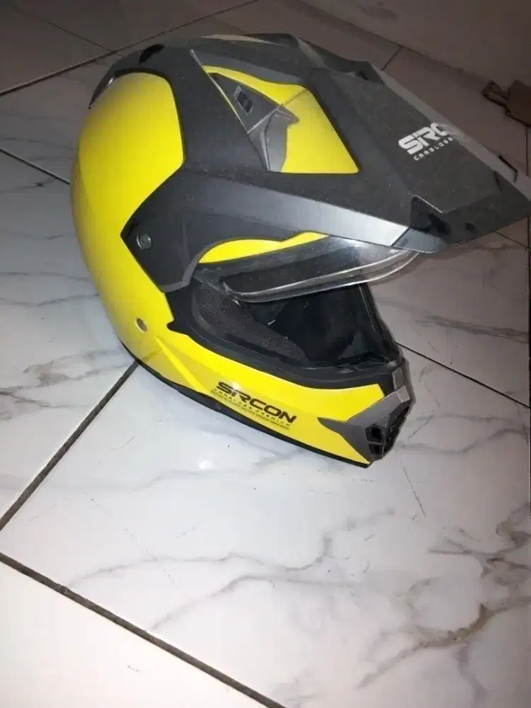 Helm supermoto sicron