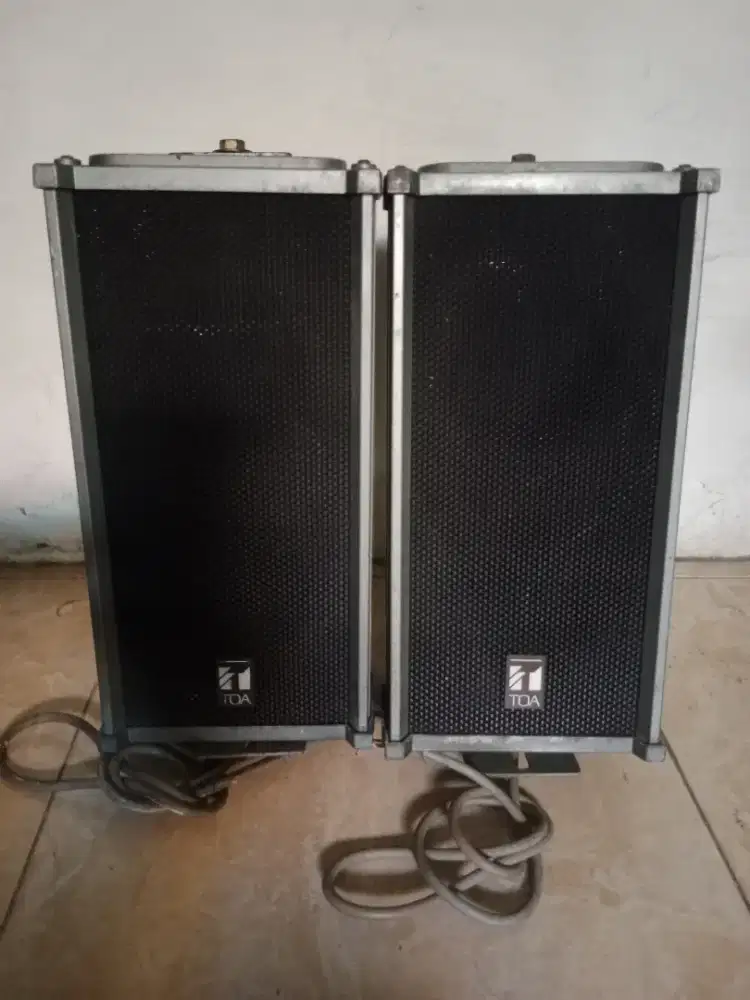 Speaker pasif TOA ZS-102C