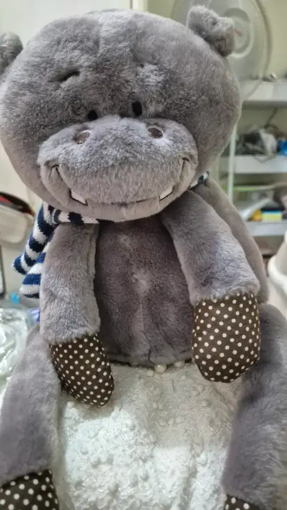 Boneka untuk anak- anak