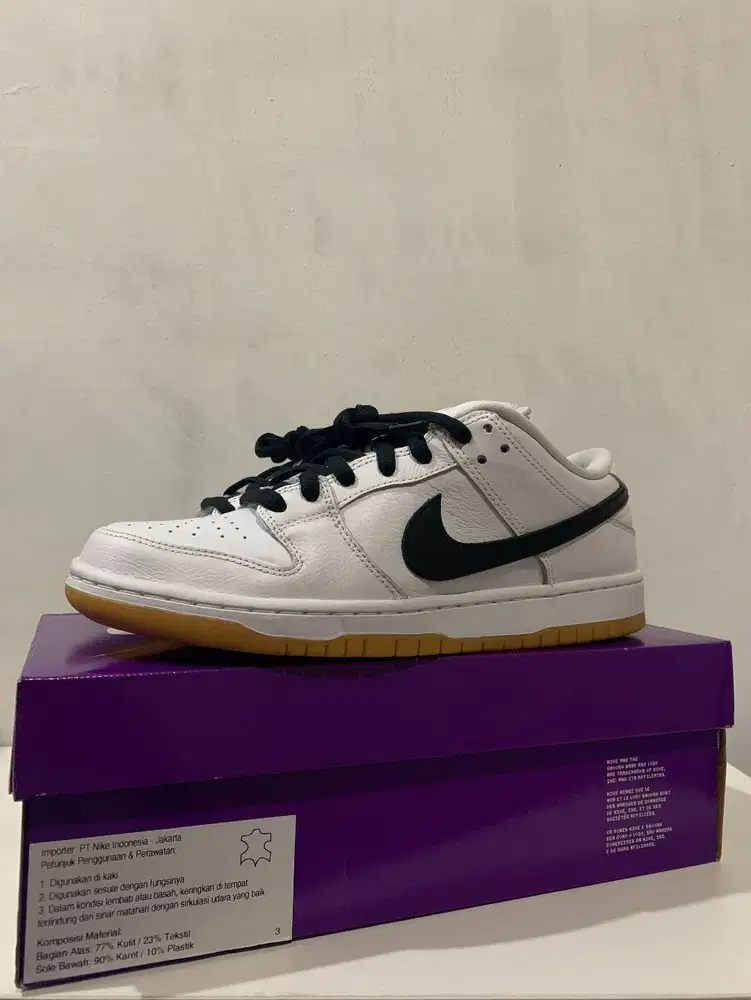 Nike SB Dunk Low White Gum Size US 9 / Euro 42.5 VNDS