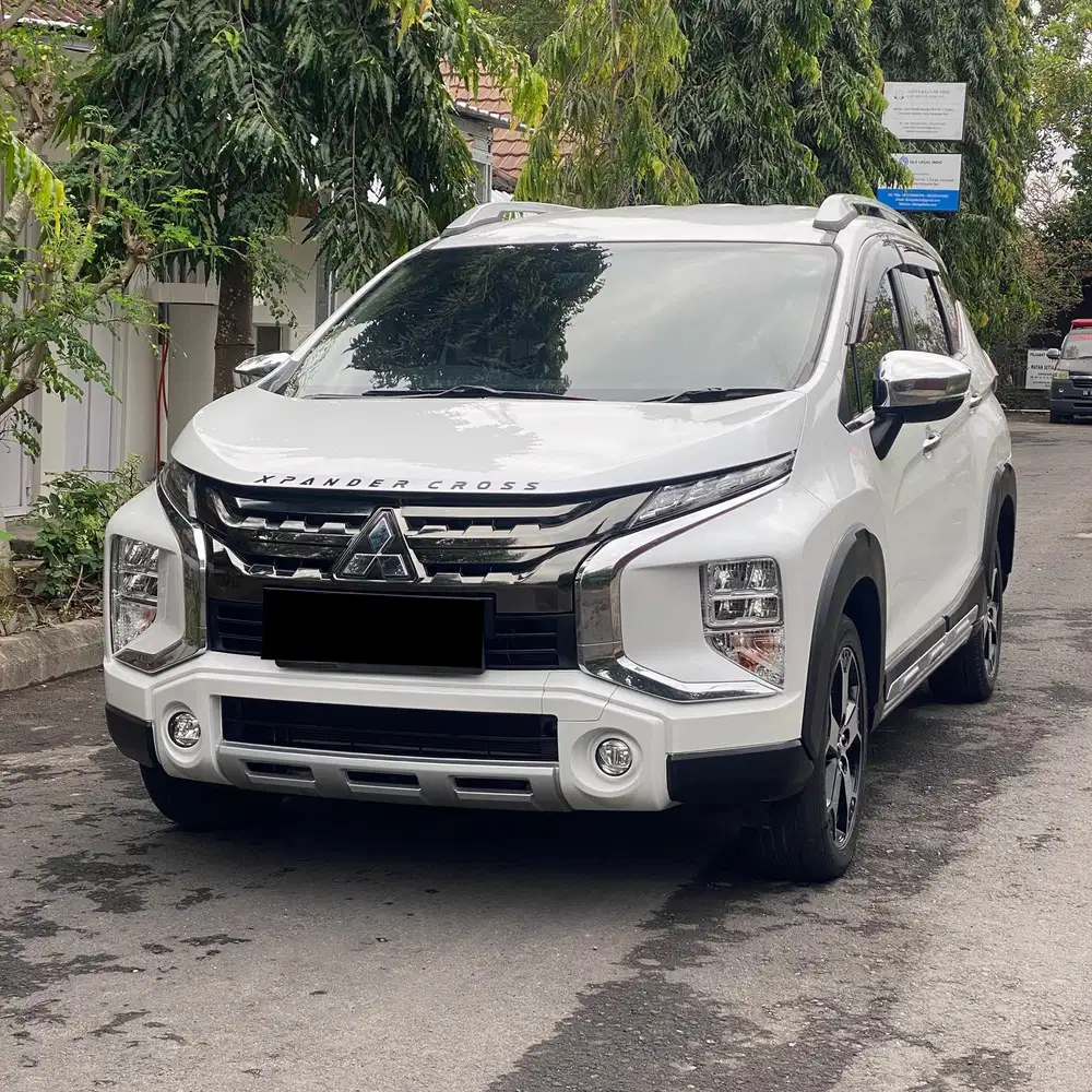 Mitsubishi Xpander Cross Premium 1.5 AT - 2019