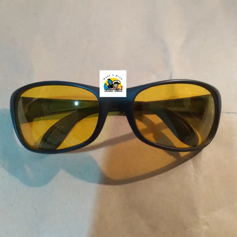 Kacamata The Hustle killer loop Authentic (Vintage)