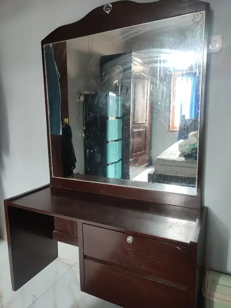Dijual meja rias jati