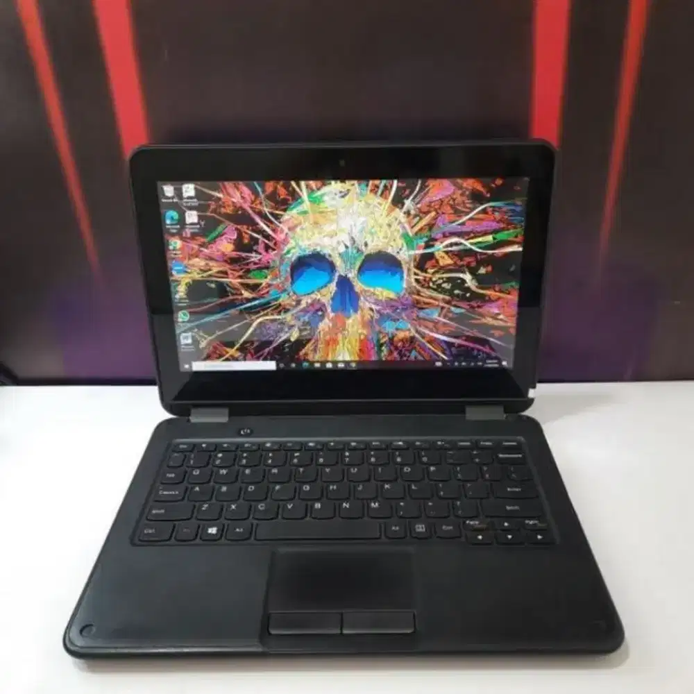 Kerja, Belajar, dan Hiburan Makin Praktis dengan Laptop 2-in-1!