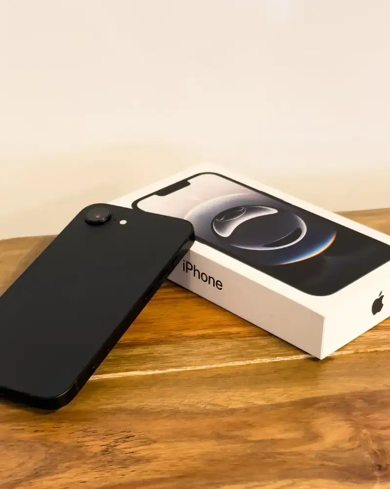 iPhone 16 e Promo Free 2x Cicilan Syarat Cukup e-KTP asli